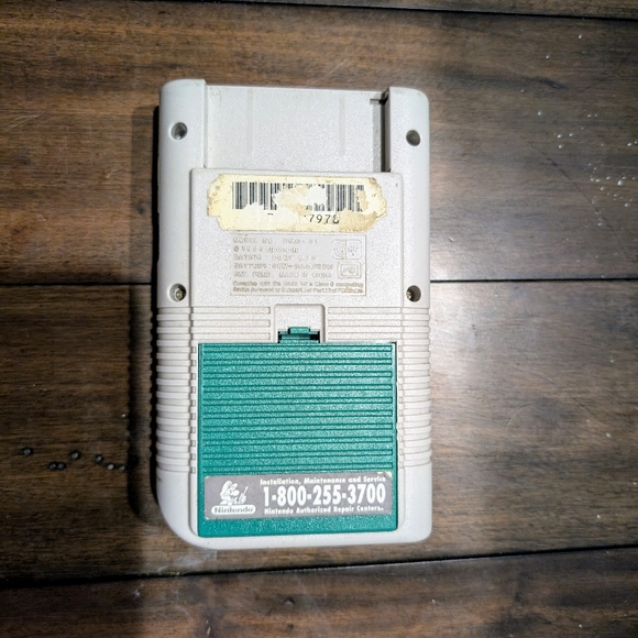 Pokemon GameBoy RED bundle - Picture 3 of 10